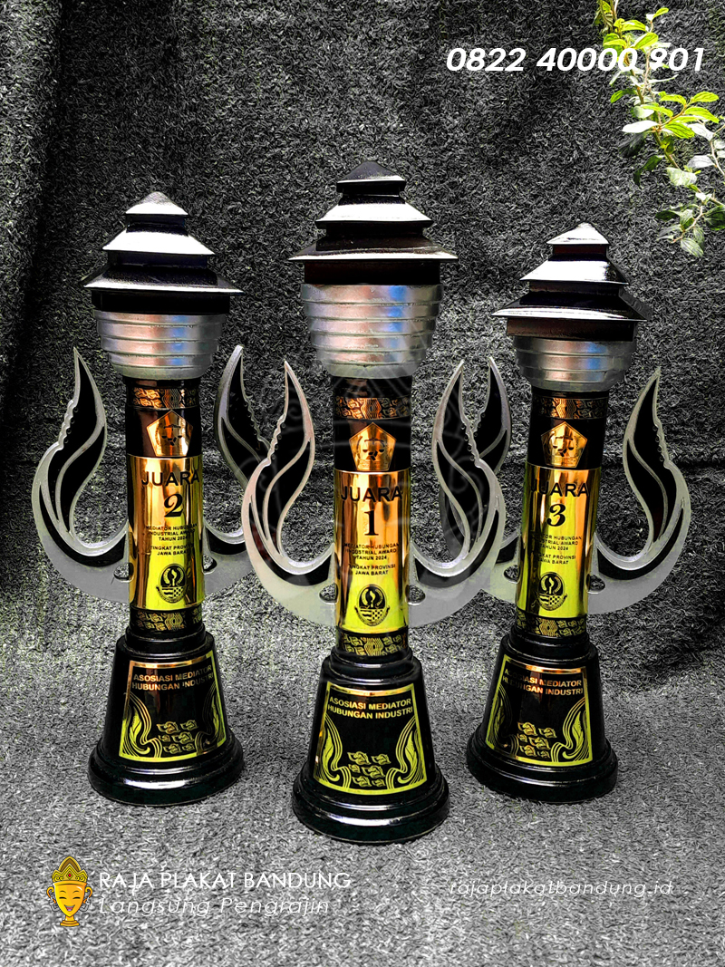 Piala Disnaker